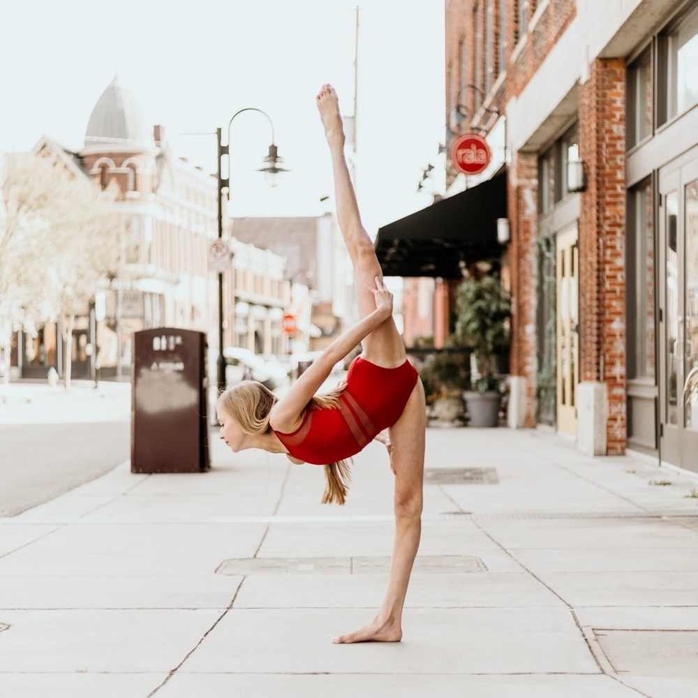 Meet your Posher, Stella